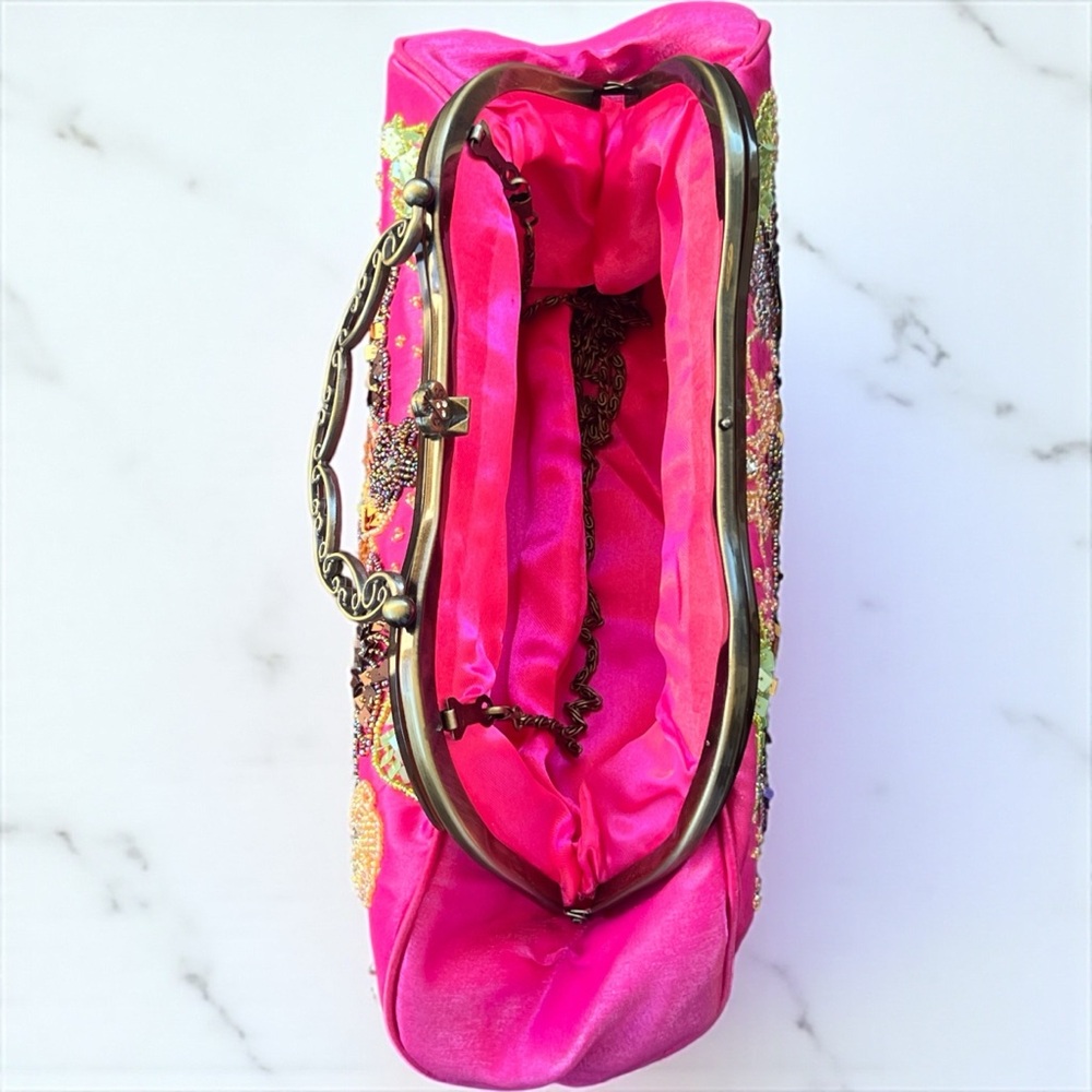 Vibrant Pink Floral Embroidered Clutch - Picture 4 of 4